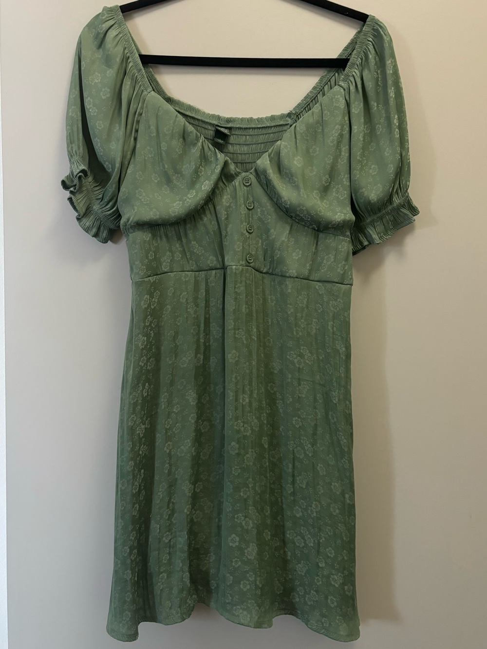 Wild Fable Sage Green Floral Puff Sleeve Mini Dress